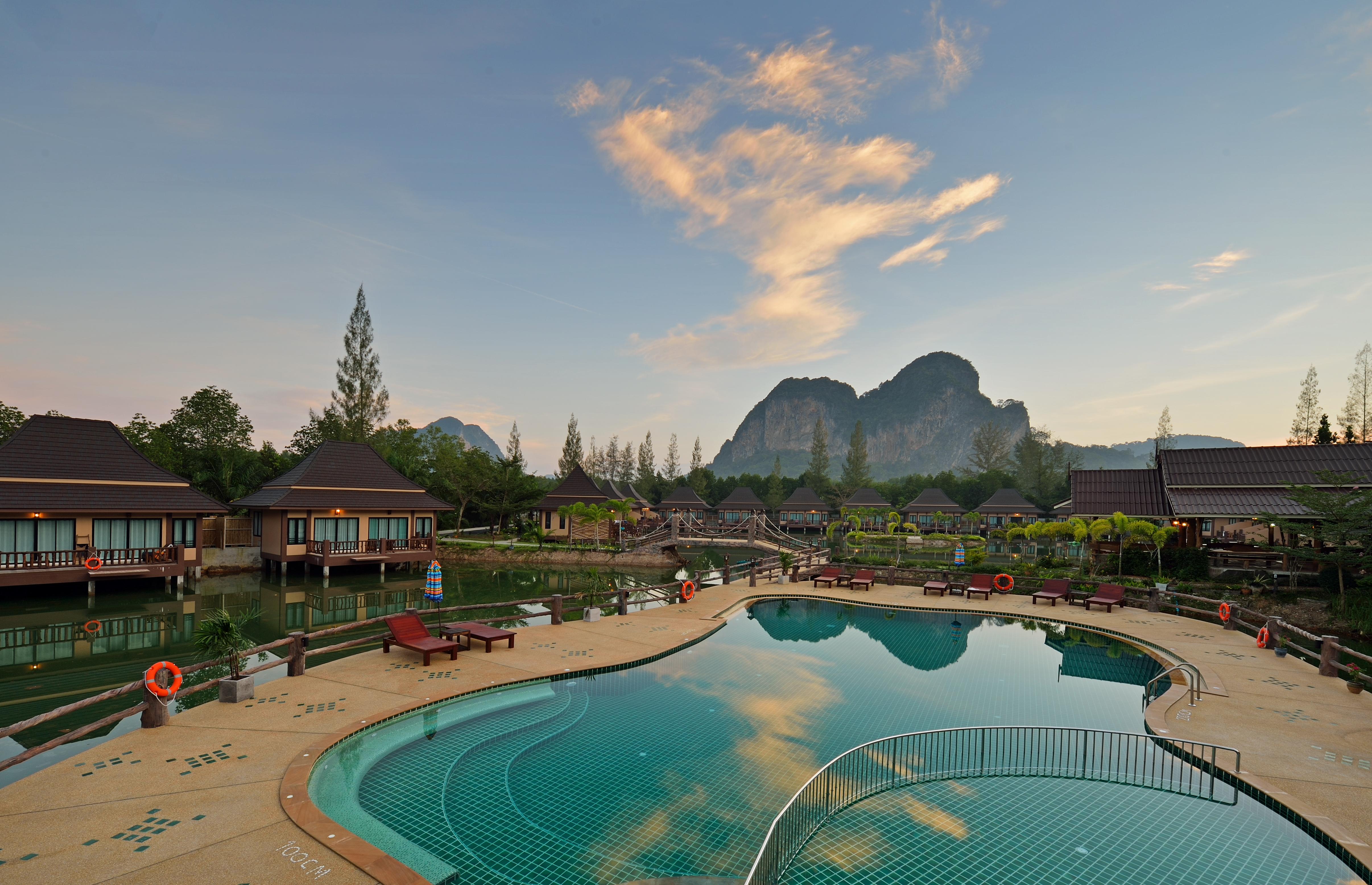 Poonsiri Resort Aonang-Sha Extra Plus Krabi town Exterior foto